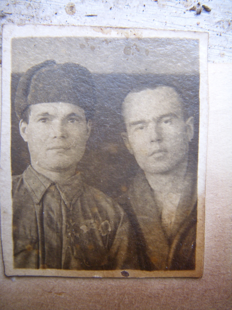 Слева мой дед - Андреев Трофим Андреевич (1912-1975)